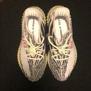 Yeezy Boost 350 V2